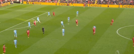 1633279364554034002.gif 利物浦1.gif